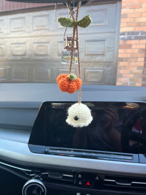 cutest Halloween/autumn crochet car hanger Halloween Car Hanging Crochet, Crochet Car Hanger, Car Hanging Crochet, Crochet Car Hanging, Pumpkin Inspo, Autumn Ghost, Crochet Autumn, Autumn Crochet, Hanging Crochet