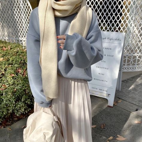 Kawaii Hijab Outfit, Stile Hijab, Muslim Style, Muslim Outfits Casual, Hijab Style Casual, Hijabi Fashion Casual, Hijabi Outfits Casual, Muslim Outfits, Muslimah Fashion Outfits