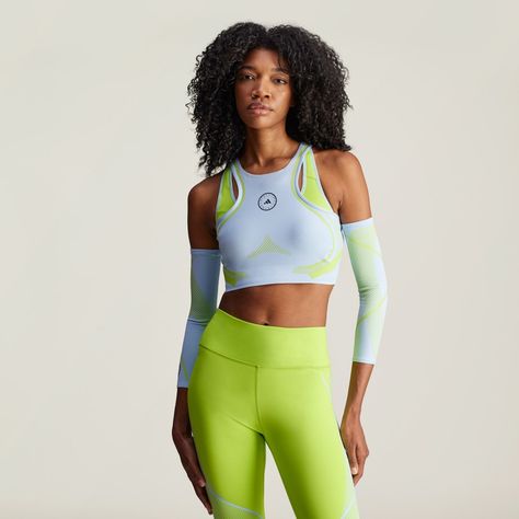 Shop for Blue adidas by Stella McCartney TruePace Running Crop Top at adidas.co.uk! Free Shipping Options & 30 Day Returns at the official adidas online store. Adidas Gym Outfit, Sports Bra Outfit, Adidas Stella, Adidas Stella Mccartney, Stella Mc, Running Bra, Medium Support Sports Bra, Adidas By Stella Mccartney, Adidas Running