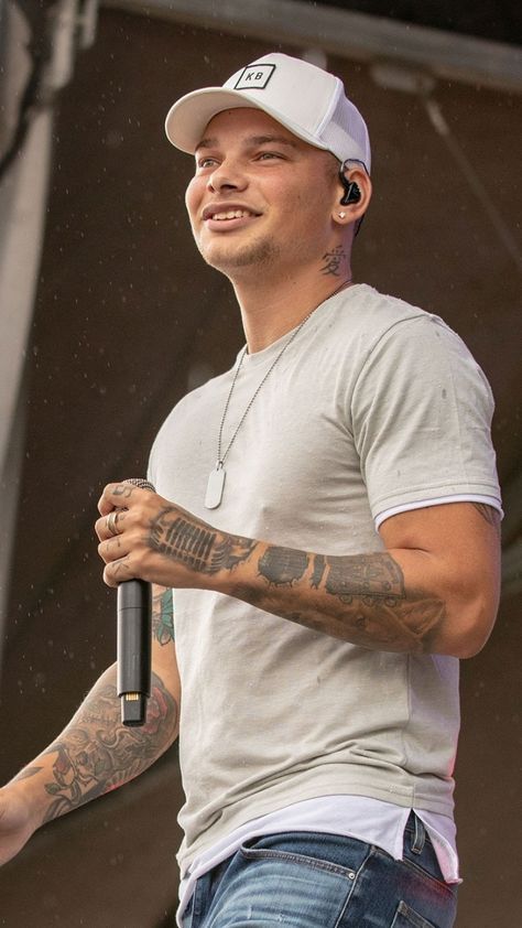 Kane Brown Pictures, Kane Brown Wallpaper, Brown Wallpaper Iphone, Kane Brown Concert, Kane Brown Songs, Katelyn Brown, Kane Brown Music, Cole Swindell, O Town