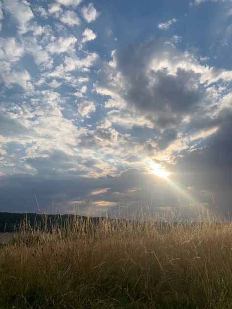 Partly Cloudy Weather Aesthetic, Sunny And Cloudy Aesthetic, Partly Cloudy Aesthetic, Sunny Cloudy Sky, Country Side Scenery, Sunny Weather Aesthetic, Partly Cloudy Weather, Cloudy Day Aesthetic, Cloudy Photography