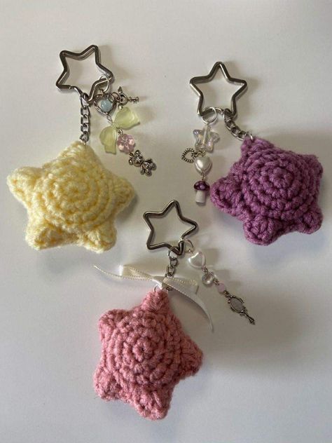 How To Crochet A Mini Star Tutorial ||Crochet a Tiny Star Pattern  https://youtu.be/yT5xs3k9Av4 Crocheting DIY and Crafts Projects || Crochet Mini Star Patterns  #Crochetministar #Crochettinystar #Crochetstar #Howtocrochet Crochet Mini Star, Crochet Chains, Hand Knitting Diy, Star Tutorial, Easy Crochet Hat, Crochet Chain, Crochet Keychain Pattern, Bracelets Handmade Diy, Crochet Business