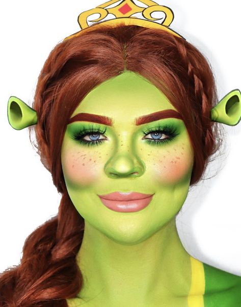 Dragon Halloween Makeup, Shrek And Fiona Costume, Adult Halloween Makeup, Shrek Makeup, Fiona Costume, Dragon Video, Halloween Makeup Witch, Dragon Halloween, Nose Makeup