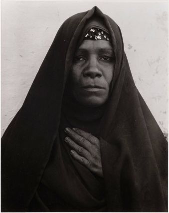 Fatma Ahmed, Gurna, Upper Egypt Paul Strand, Photographs Of Women, Upper Egypt, Egyptian Women, Edward Weston, Old Egypt, Alfred Stieglitz, Visit Egypt, Getty Museum