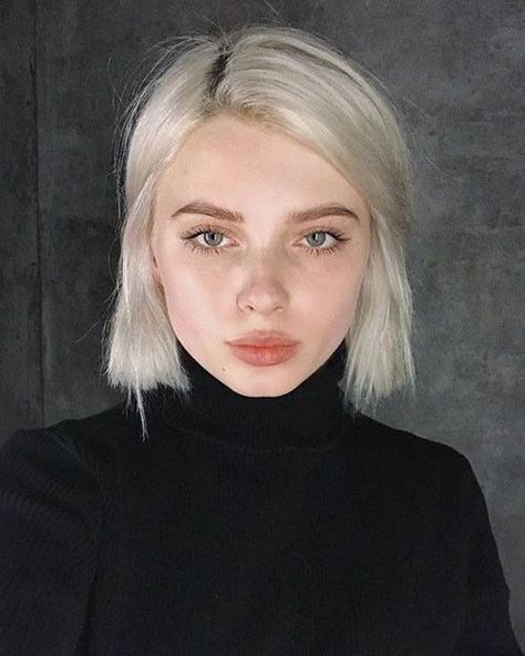 White Blonde Hair, Cute Hair Colors, White Blonde, Trendy Hair Color, Short Hair Color, Platinum Blonde Hair, Grunge Hair, Hair Color Trends, Short Hairstyles For Women