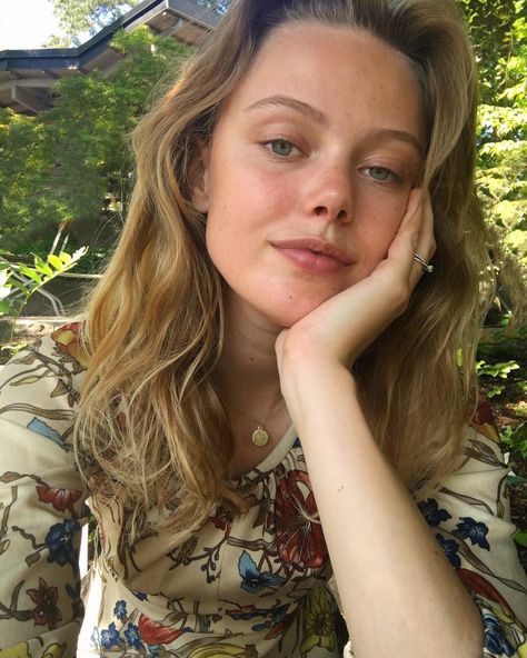 Frida Gustavsson Style, Frida Gustavsson, Model Runway, Runway Model, Modeling Agency, Beautiful Beautiful, Influencers Fashion, Light Hair, Model Fashion