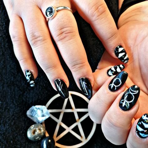 Witches Nails, Goddess Nails, Horned God, Cartoon Nails, Witch Nails, Triple Moon Goddess, Triple Moon, Moon Goddess, Mani Pedi