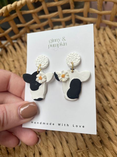 Handmade jewellery Cow Earrings Clay, Ideas Arcilla, Animal Clay, Cow Earrings, Clay Inspo, Handmade Clay Jewelry, Earrings Polymer, Earrings Clay, Resin Clay