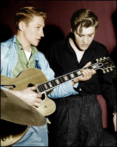 Would Elvis Presley have achieved world-wide fame without the assistance of guitarist Scotty Moore? (Maybe, but I bet it would've taken a lot longer.) Scotty Moore, John Fogerty, Milton Berle, Paramount Studios, Elvis Photos, Young Elvis, Jailhouse Rock, Rock Guitarist, Pin Up Photos