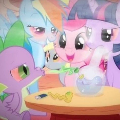 Mlp Memes, My Lil Pony, Mlp Pony, My Little Pony Pictures, Puff And Pass, Mlp My Little Pony, Im Going Crazy, Silly Pictures, Oui Oui