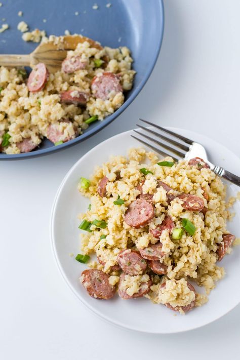 15 Minute Meals Healthy, Cheesy Cauliflower Rice, Healthy Low Carb Dinner, Sausage Skillet, Gluten Free Easy, Healthy Low Carb Dinners, Easy Skillet Meals, Rice Skillet, Healthy Low Carb