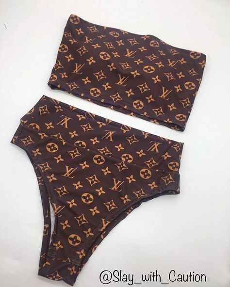 Bandu swimsuit with head band $30.00 #designer #inspired #lv #gucci #swimsuit #two piece #summer #sexy #slaywcaution Gucci Swimsuit, Trendy Swimsuits, Swimsuits Outfits, Cute Bathing Suits, Cute Swimsuits, Cute Bikinis, Monokini, Looks Vintage, Bathing Suits