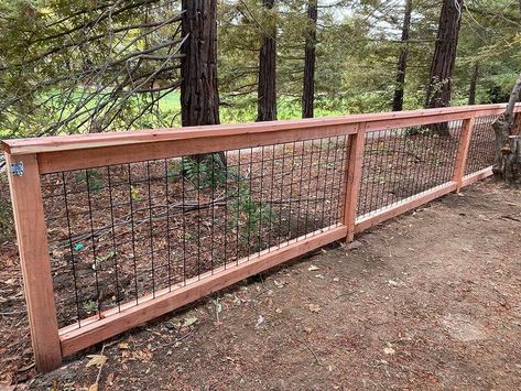 Are you looking for a builder referral near Yolo County? Look no further! Check out this project built by AR Landscaping & Fencing!🦾🔥… Cabin Fence, Hog Panel Fencing, Diy Backyard Fence, Backyard Gates, Modern Fence Design, Wild Hog, Pet Fence, Cedar Fence, Fence Landscaping