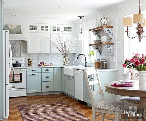 Reasons to Love Cottage Kitchens White Cottage Kitchen, Cottage Kitchen Design, White Appliances, Cottage Kitchens, Kitchen Remodeling Projects, Kitchen Redo, Tiny Kitchen, Cottage Design, Trendy Kitchen