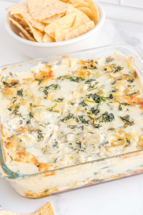 Tostitos Spinach Dip Recipe, Applebee's Spinach Artichoke Dip, The Best Spinach Artichoke Dip, Applebees Recipes, How To Make Spinach, Cold Dips, Spinach Artichoke Dip Recipe, Restaurant Inspired Recipes, Spinach Dip Recipe