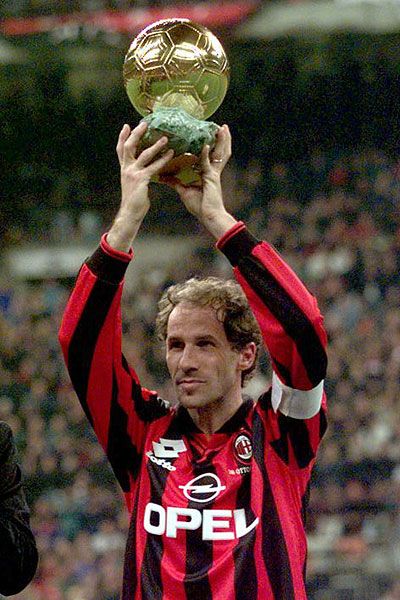 Franco Baresi: AC Milan and Italy Franco Baresi, Milan Wallpaper, Milan Ac, Football Aesthetic, Milan Football, Paolo Maldini, Tupac Pictures, A.c. Milan, France Football