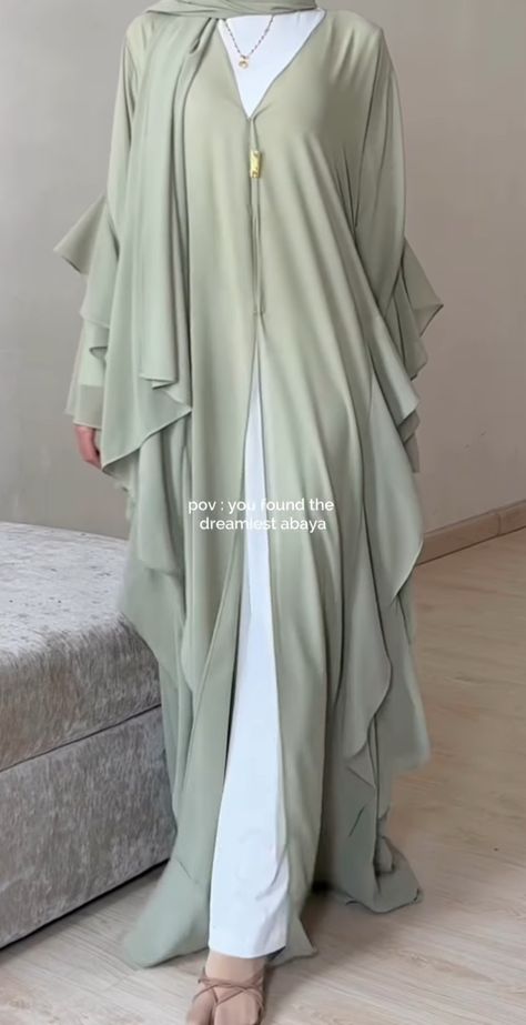 Abaya Closet, Pretty Abayas, Deginer Dress, Trending Abaya, Abaya Inspiration, Latest Abaya, Black Abaya Designs, Abaya Collection, Casual Abaya