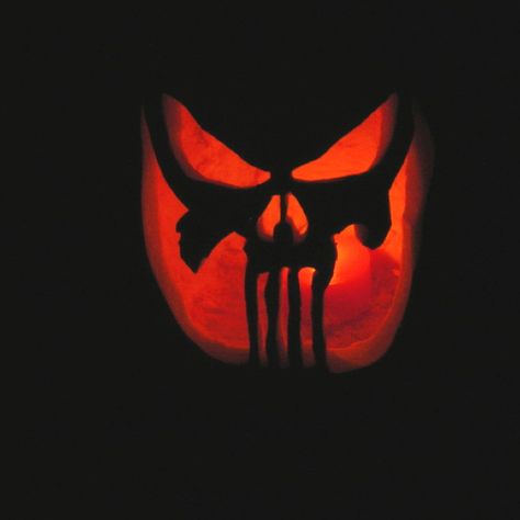 Punisher pumpkin Grinning Face, Halloween Glam, Halloween Pumpkin Stencils, Halloween Pumpkin Carving Stencils, Amazing Pumpkin Carving, Carving Pumpkins, Pumpkin Carvings, Pumpkin Carving Patterns, Pumpkin Carvings Stencils