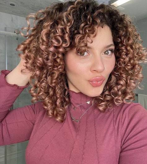 Rose Gold Highlights Curly Hair, Rose Gold Curly Hair, 2024 Haircut, Curly Cuts, Hair Fails, Hair Rainbow, Short Natural Curly Hair, Permed Hair, Curly Color