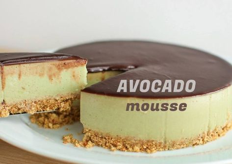 Recipe: Delicious Chocolate Avocado Mousse Cake [No-Bake] Avocado Mousse Cake, Chocolate Avocado Mousse, Avocado Cake, Avocado Juice, Mousse Cake Recipe, Avocado Mousse, Avocado Chocolate Mousse, Keto Chocolate Cake, Chocolate Avocado