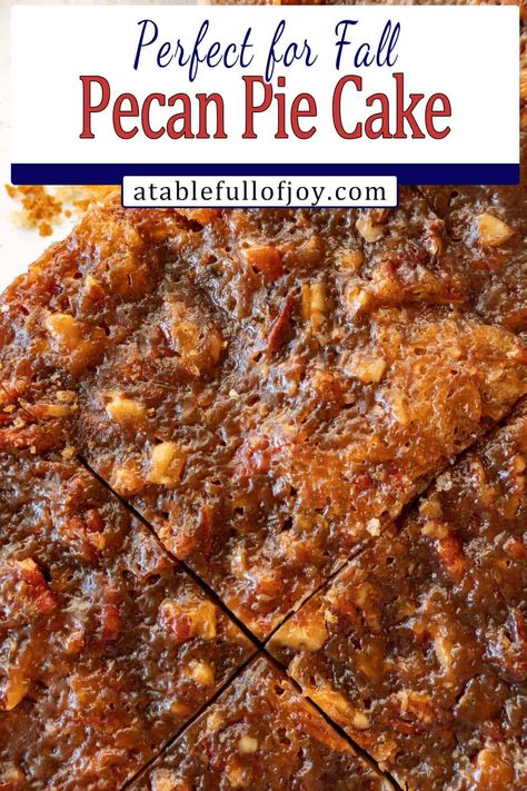 Pecan Pie Dump Cake Recipes, Pecan Pie Layer Cake Recipe, Pecan Pie Cake Recipe Easy, Pecan Dump Cake Recipes, Pecan Pie Cake Recipe, Pie Filling Desserts, Pecan Pie Cupcakes, Caramel Pecan Pie, Autumn Desserts