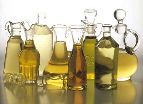 Absorption Rates of Carrier Oils | Beneficial Botanicals Types Of Cooking Oil, Oil Cleansing Method, Fast Metabolism Diet, Unsaturated Fats, Cooking Oils, Fast Metabolism, Best Oils, Unhealthy Food, Diy Soap