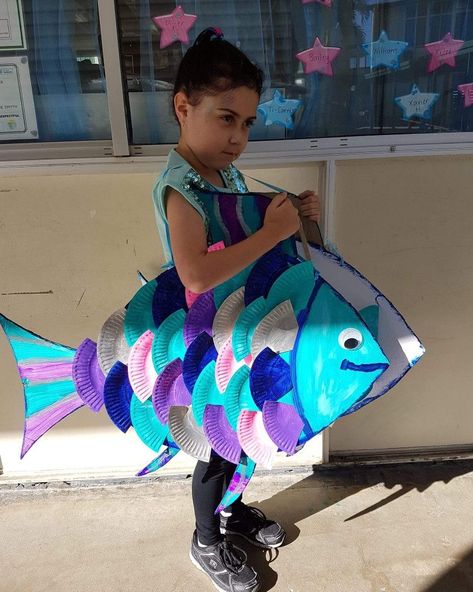 Fish Fancy Dress For Kids, Under The Sea Fancy Dress Kids, Diy Fish Costume Kids, Sea Animal Costume, Fish Costume Diy, Fish Fancy Dress, Fish Costume Kids, Diy Fish Costume, Rainbow Fish Costume