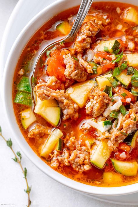 Zucchini Tomato Italian Sausage Soup - #soup #recipe #eatwell101 - Delicious, nourishing and packed with healthy vegetables. - #recipe by #eatwell101® #Asian-InspiredSoupBowls Sausage Zucchini Soup, Zucchini Tomato Italian Sausage Soup, Tomato Italian Sausage Soup, Zucchini Tomato, Italian Sausage Soup, Zucchini Soup, Sausage Soup, Healthy Vegetables, Soup Bowls