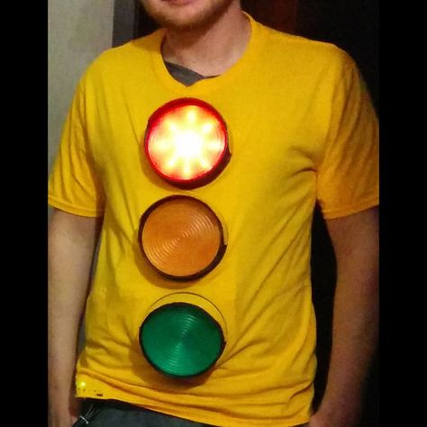 LED Traffic Light Halloween Costume: 10 Steps (with Pictures) Stop Light Costume, Road Sign Halloween Costume, Traffic Sign Costume, Light Bulb Costume, Traffic Light Costume, Original Costume Ideas, Light Costume, Creative Costuming Designs, Theme Nights