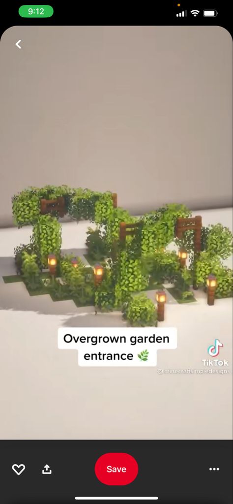 Cool Minecraft Entrance, Overgrown Garden Minecraft, Minecraft Overgrown Entrance, Garden Entrance Minecraft, Minecraft Entrance, Minecraft Circles, Garden Minecraft, Minecraft Underground, Overgrown Garden