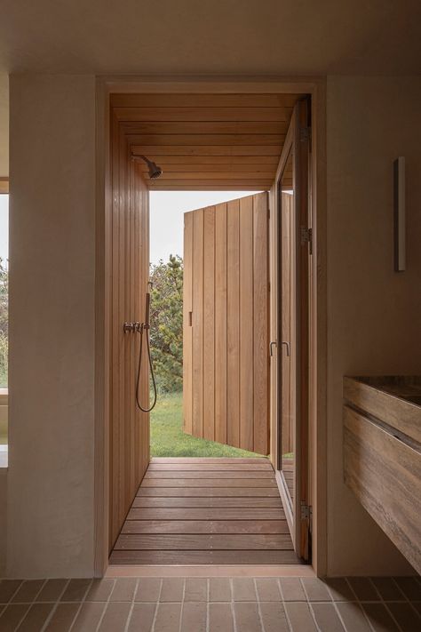 norm architects' heatherhill beach house reinvents danish summerhouses Danish Summer House, Beach House Pictures, Beach Houses Architecture, Danish House, Danish Interior, Timber Architecture, Interior Design Games, Wooden Architecture, Retreat House