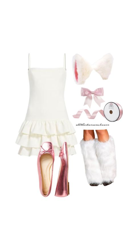 marie aristocats unique halloween costume inspo Pokemon Halloween Costume, Cartoon Halloween Costumes, Strawberry Shortcake Costume, Cute Group Halloween Costumes, Classy Halloween Costumes, Hot Halloween Outfits, Pretty Halloween Costumes, Marie Aristocats, Holloween Costume