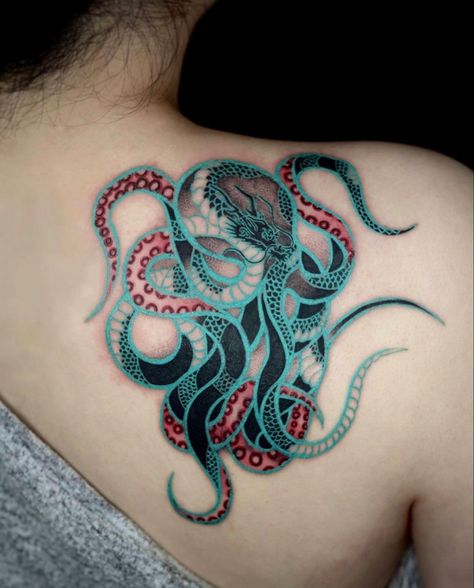 Female Octopus Tattoo, Purple Octopus Tattoo, Steampunk Octopus Tattoo, Realistic Octopus Tattoos, Octopus Tattoos Arm, Pirate Octopus Tattoo, Octopus Shoulder Tattoo, Small Octopus Tattoo, Octopus Tattoo Designs