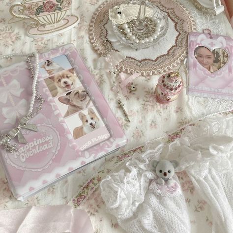 Documenting Life, Lifestyle Aesthetic, Soft Pink Theme, Pastel Pink Aesthetic, Pretty Pink Princess, Pink Girly Things, Princess Core, Pink Vibes, Pink Themes