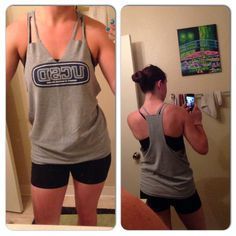 Livin' The Thrify Life: DIY no-sew workout tank - I saw it at....Walmart?... Diy Workout Shirt, Diy Cut Shirts, Cut Up Shirts, Diy Workout, Diy Tank, Shirt Hacks, Shirt Refashion, No Sew, Refashion Clothes