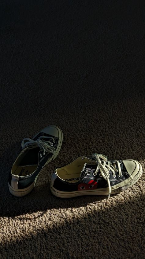 Low Top Converse | Black and White Red Heart | Hype | Street Style Converse Black And White, Low Top Converse, Converse Black, Comme Des Garcons, Red Heart, Everyday Outfits, Low Top, Converse, Street Style