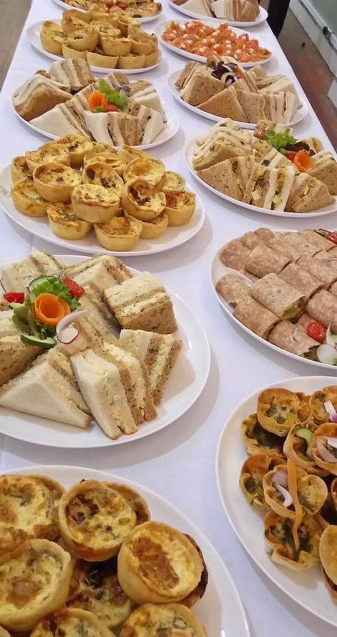 Office Catering Ideas Lunches, Sandwich Buffet Ideas, Cold Buffet Food Ideas Party, Lunch Buffet Ideas, Ideas Para Catering, Mom Brunch, Office Catering, Buffet Catering, Lunch Catering