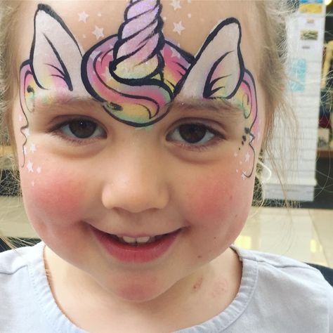 Fun FAST and Fabulous Face Painting by #DaizyDesign #FacePainting Quick Face Painting Ideas For Kids, Fox Face Paint, Batman Face Paint, Face Painting Halloween Kids, Face Painting Unicorn, Painting Unicorn, Face Painting Images, Face Painting Tips, Homemade Face Paints