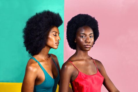 3 Foolproof Scalp Hacks That Lead To Healthier and Longer Hair from essence.com Hair Care Growth, Transitioning Hairstyles, Hair Regimen, Hair Porosity, All Natural Skin Care, Diy Hair Care, Texturizer On Natural Hair, Afro Hair, Skin Care Recipes