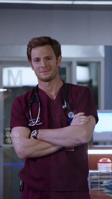 Dr Halstead, Nick Gehlfuss, Colin Donnell, Chicago Shows, Chicago Med, Chicago Pd, Julia Roberts, Chicago Fire, Classic Tv