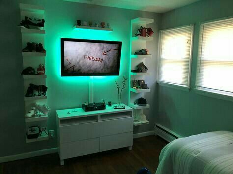 About a girl named y/n who was friends with ondreaz since they were b… #fanfiction #Fanfiction #amreading #books #wattpad Diy Room Makeover Bedroom, Gamer Bedroom Ideas, Diy Room Makeover, Gaming Bedroom Ideas, Super Teen, Design Ložnic, Gamer Bedroom, Teenager Bedroom Boy