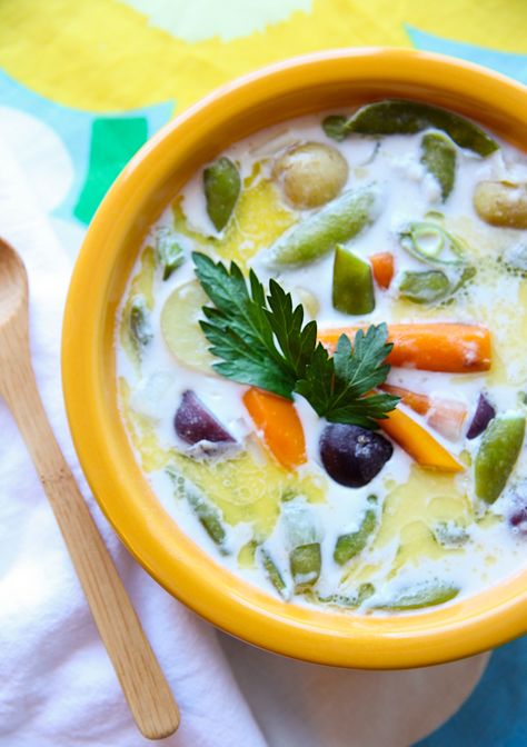 #Paleo Summer Solstice recipe Scandinavian Soup(use coconut four) #GlutenFree #LowCarb Soup Ideas, Scandinavian Summer, Summer Soup, Soup Easy, Potatoes Carrots, Scandinavian Food, Vegetarian Soup, Baby Potatoes, Summer Food