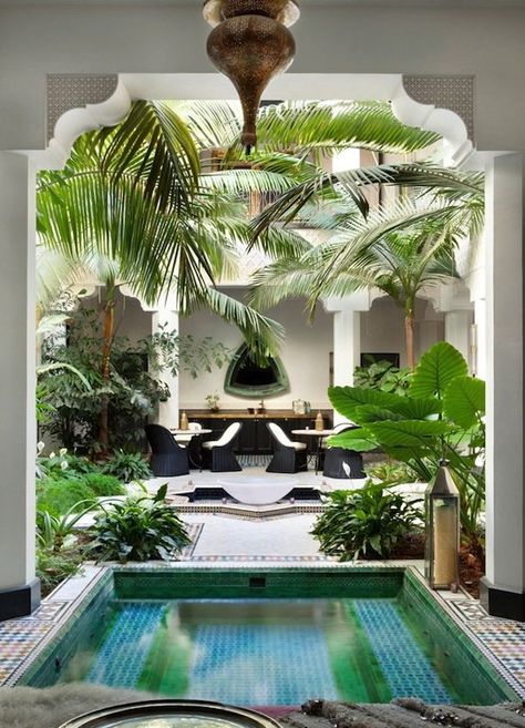 10 Incredible Gardens With Swimming Pool Design Inspiration Small Indoor Pool, Indoor Swimming Pool Design, Moroccan Riad, Simple Pool, Indoor Pool Design, Indoor Pools, Indoor Swimming Pool, Tropical Pool, Tropical Home Decor