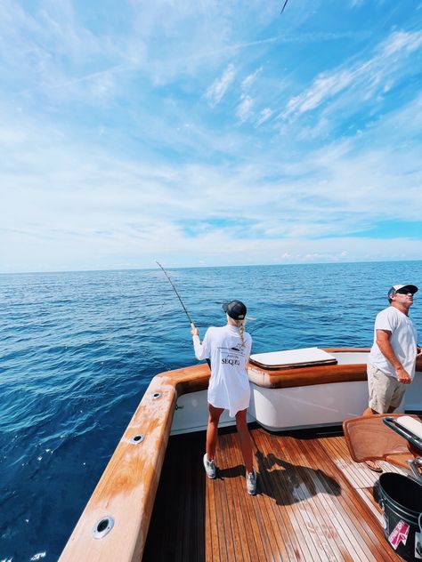 Fishing Deep Sea, Ocean Fishing Aesthetic, Deep Sea Fishing Aesthetic, Fishing Aesthetic Ocean, Fishing Boat Aesthetic, Charleston Vibes, Deep Sea Fishing Outfit, Deep Sea Fishing Boats, Fishing Aesthetic