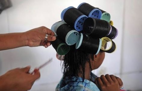 Afro Latinos’s Instagram photo: “#Repost via @inculturedco ・・・ Machismo and antihaitianismo are fought and won on the bodies of Dominican women. Long after the separation…” Santo Domingo Dominican Republic, Black Heritage, Wet Set, Hair School, Ideal Beauty, Hair Salons, Roller Set, Hair Blog, Beauty School