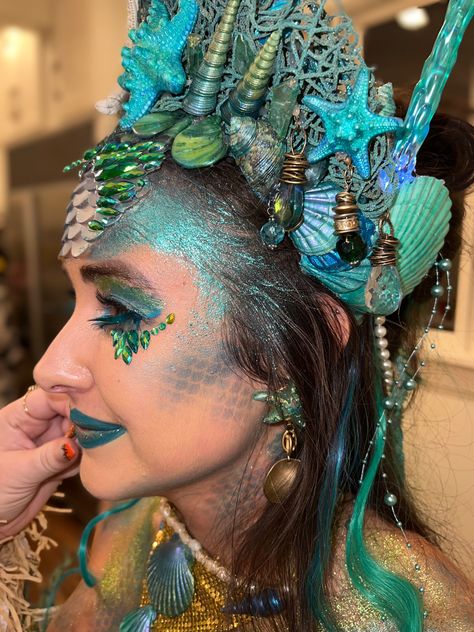 Water Creature Costume, Water Themed Costumes, Under The Sea Fancy Dress Ideas, Sea Theme Costumes Women, Beach Theme Halloween Costume, Underwater Costume Ideas, Sea Halloween Costume, Ocean Costume Ideas Sea Theme, Ocean Themed Costumes