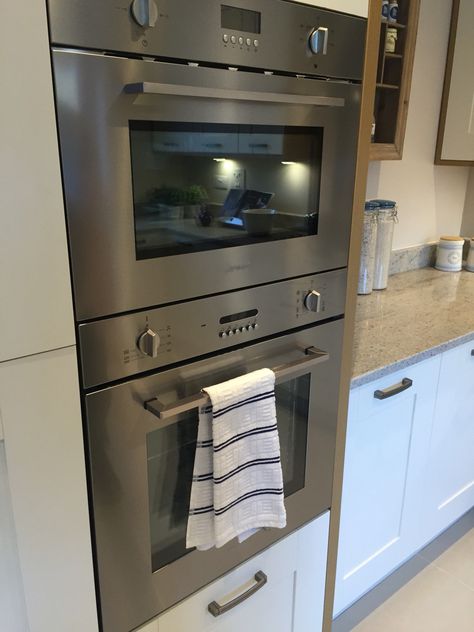 Oven & microwave inbuilt Inbuilt Oven And Microwave, White Kitchen Units, Kitchen Renovation Inspiration, Oven And Microwave, Renovation Inspiration, Oven Microwave, Kitchen Units, Fitted Furniture, Double Wall Oven