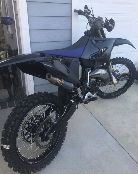 Ktm 85 Sx Dirt Bikes, All Black Dirt Bike, Cross Moto, Cross Motor, Supermoto Bikes, Cross Motorcycle, Custom Dirt Bike, Ktm Dirt Bikes, Motocross Girls