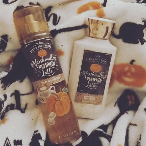 Pumpkin Everything Marshmallow Pumpkin Latte, Marshmallow Pumpkin, Aesthetic Bath, Pumpkin Everything, Bath N Body Works, Bath Body Works Candles, Shower Skin Care, Pumpkin Latte, Bath And Bodyworks