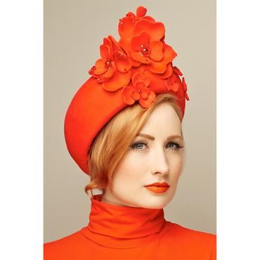 Fascinator Hats Outfit, Orange Hat, Womens Hats, Orange Hats, Felt Hats, Women Hats Fashion, Strawberry Blonde Hair, Fall Hats, Elegant Hats